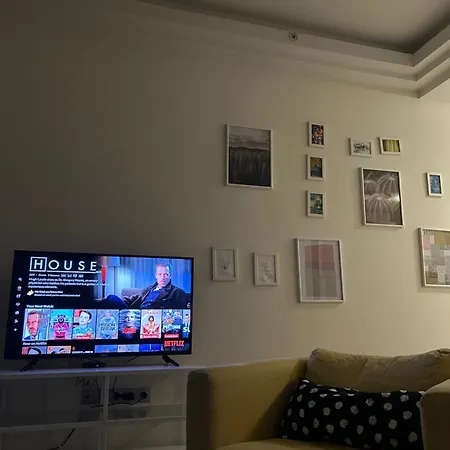 35th Floor Gem With A Sky-high View Over *