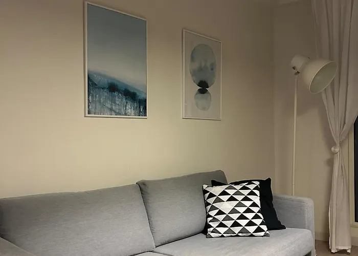 Apartment 35th Floor Gem With A Sky-high View Over *